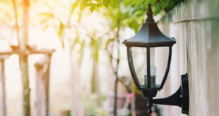 Wundervolle Gartenlaternen spenden sanftes Licht: So gelingt die optimale Gartenbeleuchtung